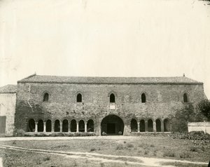 Palazzo della Ragione، Pomposa Abey، Emilia-Romagna، ایټالیا، ca 1890poli autorstwa Unknown photographer