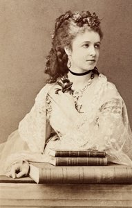 Portret Pauline Lucca, ok. 1860 r. (zdjęcie czarno-białe) autorstwa Unknown photographer