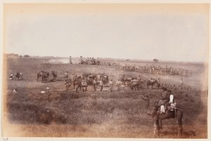 Saperzy i górnicy wykonujący rowy schronowe podczas Obozu Ćwiczeń w Delhi, 1885 ok autorstwa Unknown
