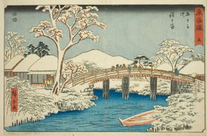 Hodogaya: Rzeka Katabira i most Katabira (Hodogaya, Katabiragawa Katabirabashi) – nr 5 z serii „Pięćdziesiąt trzy stacje Tokaido (Tokaido gojusan tsugi),” znany również jako Reisho Tokaido autorstwa Utagawa Hiroshige