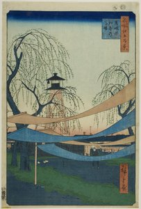 Tereny jeździeckie Hatsune w Bakuro-cho (Bakuro-cho Hatsune no Baba), z serii "Sto słynnych widoków Edo (Meisho Edo hyakkei)". autorstwa Utagawa Hiroshige