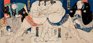 Zapaśnicy sumo Shiranui Dakuemon (w środku po lewej), Tsurugizan Taniemon (w środku po prawej) wraz z sędzią Shikimori Inosuke i siedzącym sędzią (po lewej), a także starszy (emerytowany) zapaśnik Miyagino (po prawej) autorstwa Utagawa Kuniyoshi