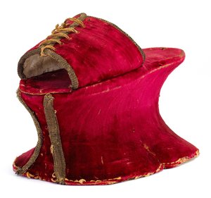 Chopine (aksamit i skóra) autorstwa Venetian School
