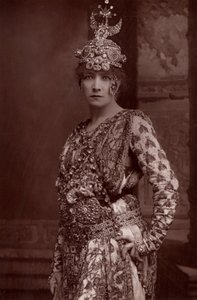 „Henriette Rosine Bernard dite Sarah Bernhardt (1844-1923) (typ woodbury) autorstwa W. and D. (after) Downey