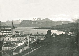 Widok Lucerny i jej gór, Szwajcaria, 1895. autorstwa W and S Ltd