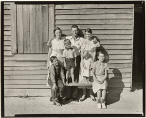 Rodzina Sharecropperów, hrabstwo Hale, Alabama / Rodzina Burroughsów, hrabstwo Hale, Alabama