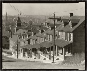 Domy dwurodzinne w Betlejem, Pensylwania autorstwa Walker Evans