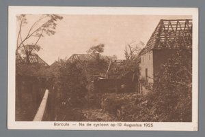 Borculo – Po cyklonie 10 sierpnia 1925 r. autorstwa Weenenk and Snel