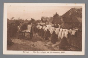 Borculo – Po cyklonie 10 sierpnia 1925 r. autorstwa Weenenk and Snel