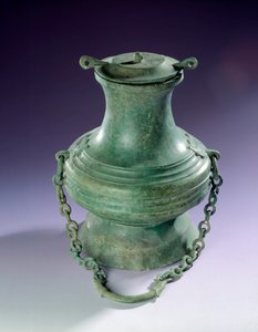 Sztuka chińska: Wazon z brązu z okresu Than-Hoa (Than Hoa), wcześniejszy okres Han. Paryż, Muzeum Cernuschi