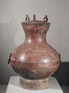 Naczynie z grobu księcia Liu Shang (brąz inkrustowany złotem i srebrem) autorstwa Western Han Dynasty Chinese School