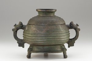 Naczynie (Kuei) i pokrywa, IX-VIII wpne (brąz) autorstwa Western Zhou Dynasty Chinese School