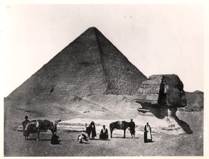 Sfinks i Wielka Piramida Khufu w Gizie, ok. 1860 r.
