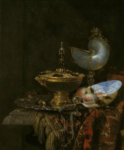 Pronk Martwa natura z miską Holbeina, kubkiem Nautilus, szklanym kielichem i daniem na owoce autorstwa Willem Kalf