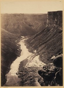 Grand Cañon, rzeka Kolorado, w pobliżu Paria Creek, patrząc na zachód