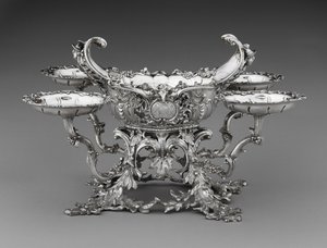 Patera autorstwa William Cripps