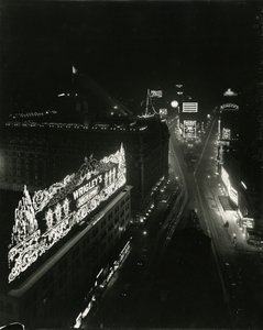 Times Square, z 16. piętra Times Building, 1917 autorstwa William Davis Hassler