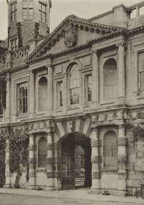 Drzwi, Brama, Zamek Ashby, Northants (zdjęcie czarno-białe) autorstwa William Galsworthy Davie