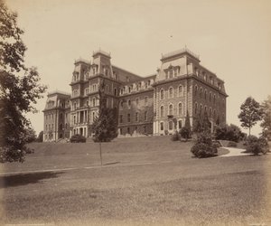 Easton, Pardee Hall, Lafayette College, ok. 1895 (zdjęcie) autorstwa William Herman Rau