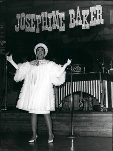 Występ Josephine Baker w Zurychu, Szwajcaria, 3 marca 1967 (zdjęcie) autorstwa . .