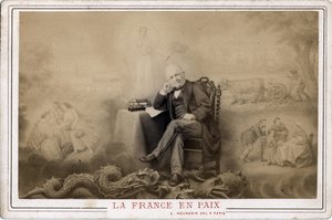 Komuna Paryska: „Francja w pokoju” portret Louisa Adolphe Thiersa (1797-1877) siedzącego na smoku prawdopodobny symbol gminy autorstwa Frederick (attr. to) Barnard