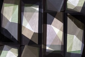 Geometryczne oświetlenie okienne autorstwa cartissi