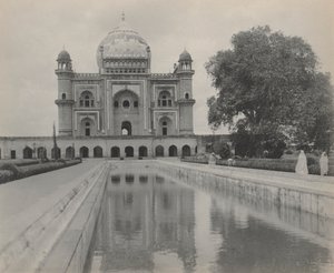 Grobowiec Safdarjung, Delhi autorstwa studio of A. W. A. Plâté Studio (Ceylonese)