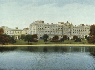 Pałac Buckingham (kolorowe zdjęcie) autorstwa (after) English photographer