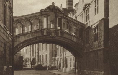 Hertford College, The Bridge (czarno-białe zdjęcie) autorstwa (after) English photographer