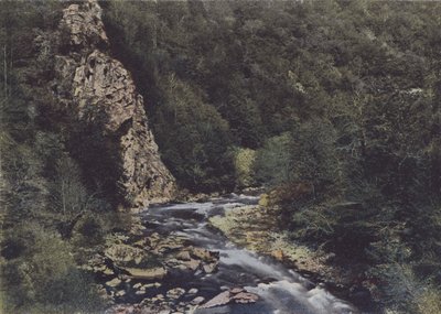 Gorges de la Cere między Siranem a Lamativie (kolorowe zdjęcie) autorstwa (after) French Photographer