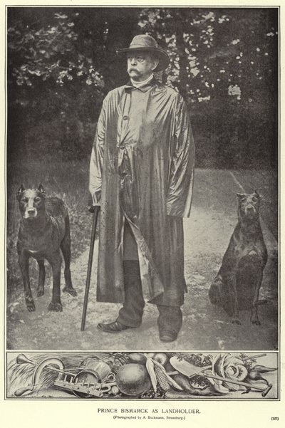 Książę Bismarck jako właściciel ziemski (zdjęcie czarno-białe) autorstwa (after) German photographer