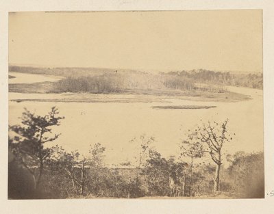 Patrząc w górę rzeki Appomattox, z Point of Rocks autorstwa A.J. Russell