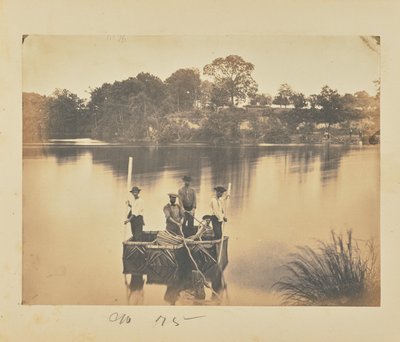 Mała tratwa z kocami przepływająca przez rzekę Potomac autorstwa A.J. Russell