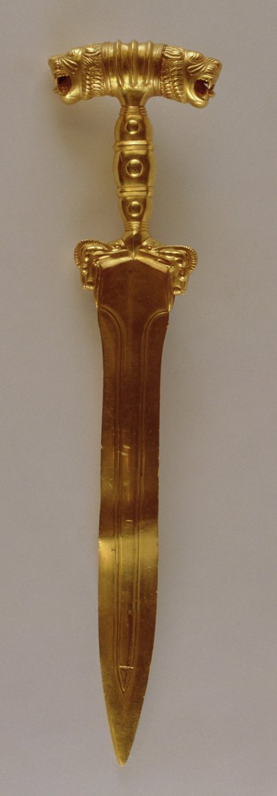 Miecz z podwójną rękojeścią w kształcie głowy lwa, Hamadan, Iran (złoto) autorstwa Achaemenid
