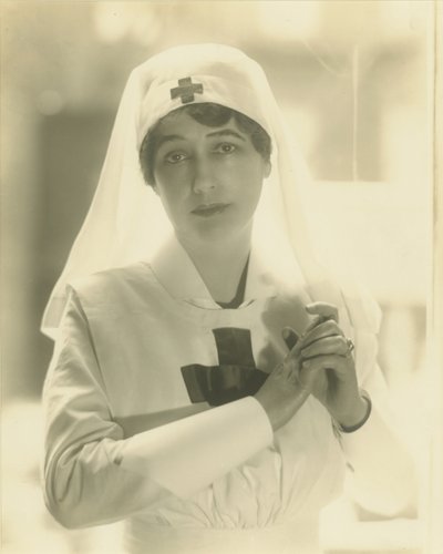 Lady Duff-Gordon jako pielęgniarka (odbitka platynowa) autorstwa Adolf de Meyer