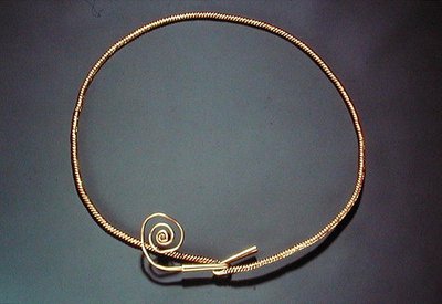 Torc, z Tary, hrabstwo Meath, środkowa epoka brązu autorstwa Age Bronze