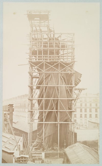 Montaż Statuy Wolności, Paryż, 1883 autorstwa Albert Fernique