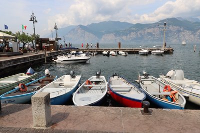 Jezioro Garda we Włoszech autorstwa Alexandra Joseph