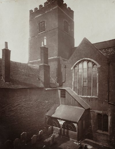 St. Bartholomews: Zielony cmentarz na terenie dawnego południowego transeptu autorstwa Alfred H. Bool