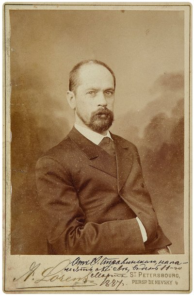 Fiodor Strawiński (1843-1902) - Portret basowego śpiewaka operowego Fiodora Ignatiewicza Strawińskiego (1843-1902) - Petersburg Studio fotograficzne Alfred Lorens. Fotografia autorstwa Alfred Lorens