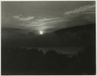 Odpowiednik, 1925. autorstwa Alfred Stieglitz