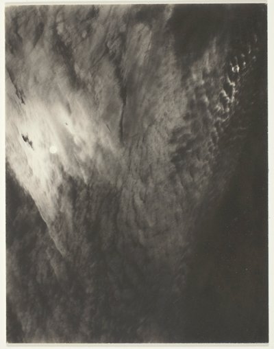 Odpowiednik, z zestawu A (trzeci zestaw, druk 7) autorstwa Alfred Stieglitz