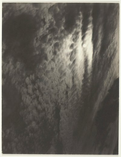 Odpowiednik, z zestawu A trzeciego, druk 2, 1929. autorstwa Alfred Stieglitz