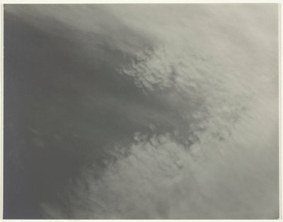 Odpowiednik, z zestawu E Print 1, 1923. autorstwa Alfred Stieglitz