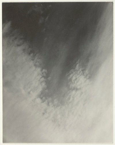 Odpowiednik, z zestawu E print 2, 1923. autorstwa Alfred Stieglitz