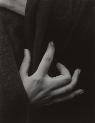 Georgia O’Keeffe — Ręce autorstwa Alfred Stieglitz