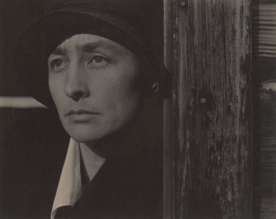 Georgia O’Keeffe autorstwa Alfred Stieglitz