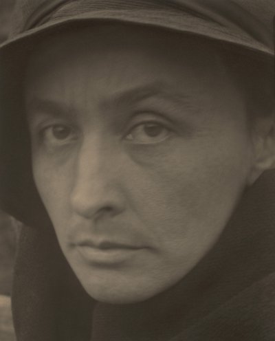 Georgia O’Keeffe autorstwa Alfred Stieglitz