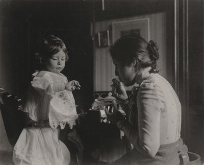 Kitty i Emmy Stieglitz autorstwa Alfred Stieglitz