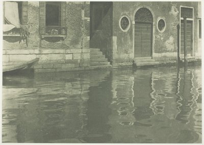 Odbicia — Wenecja autorstwa Alfred Stieglitz